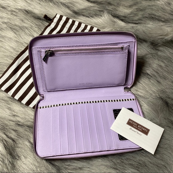 henri bendel Handbags - Henri Bendel West 57th XL Zip Around Wallet